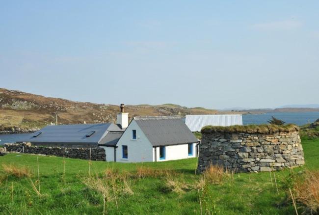 Tigh Bhisa Blackhouse Tolsta Chaolais Bagian luar foto